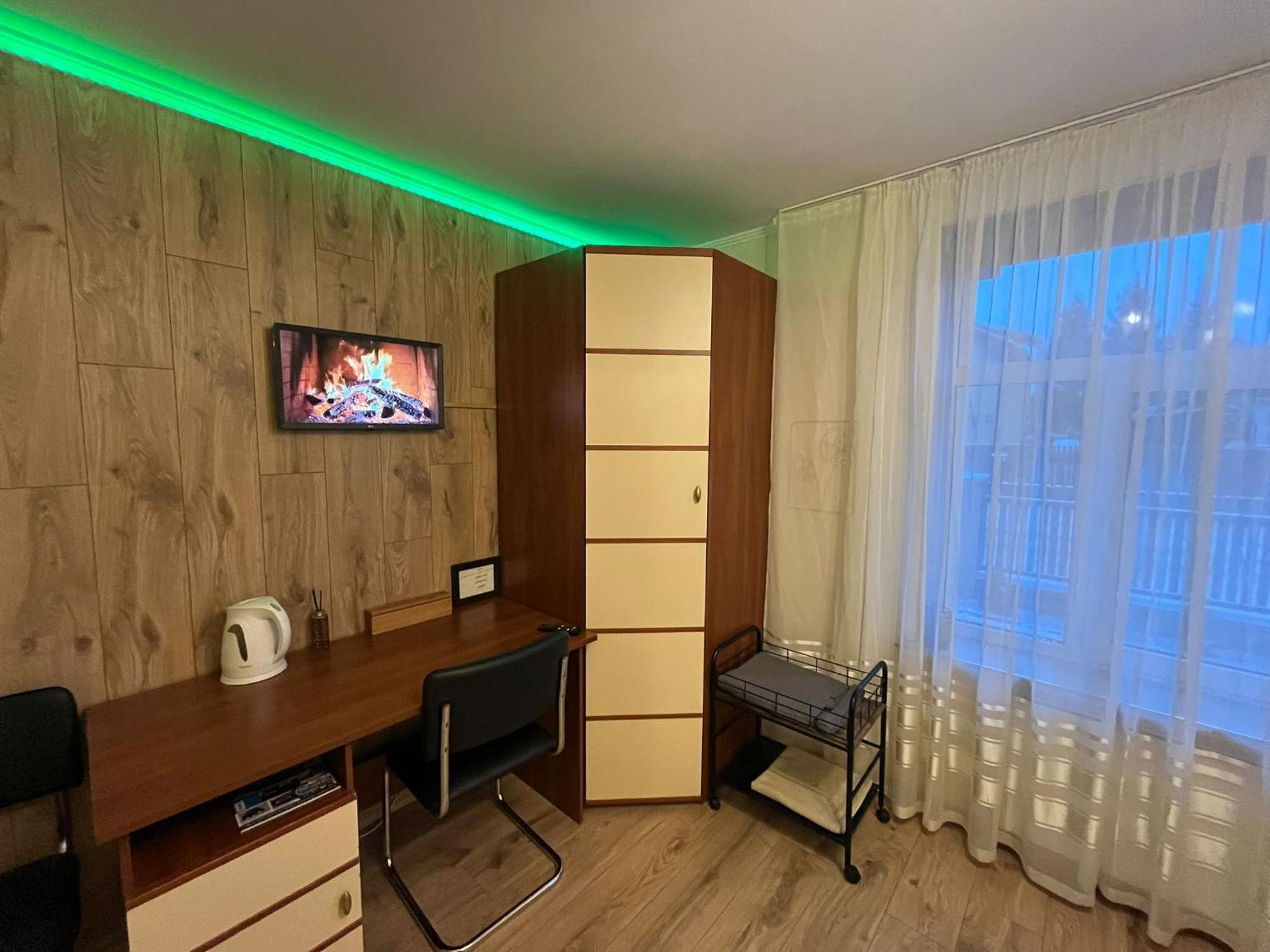 Room In A Private House 5 Min From Airport Riga Dış mekan fotoğraf